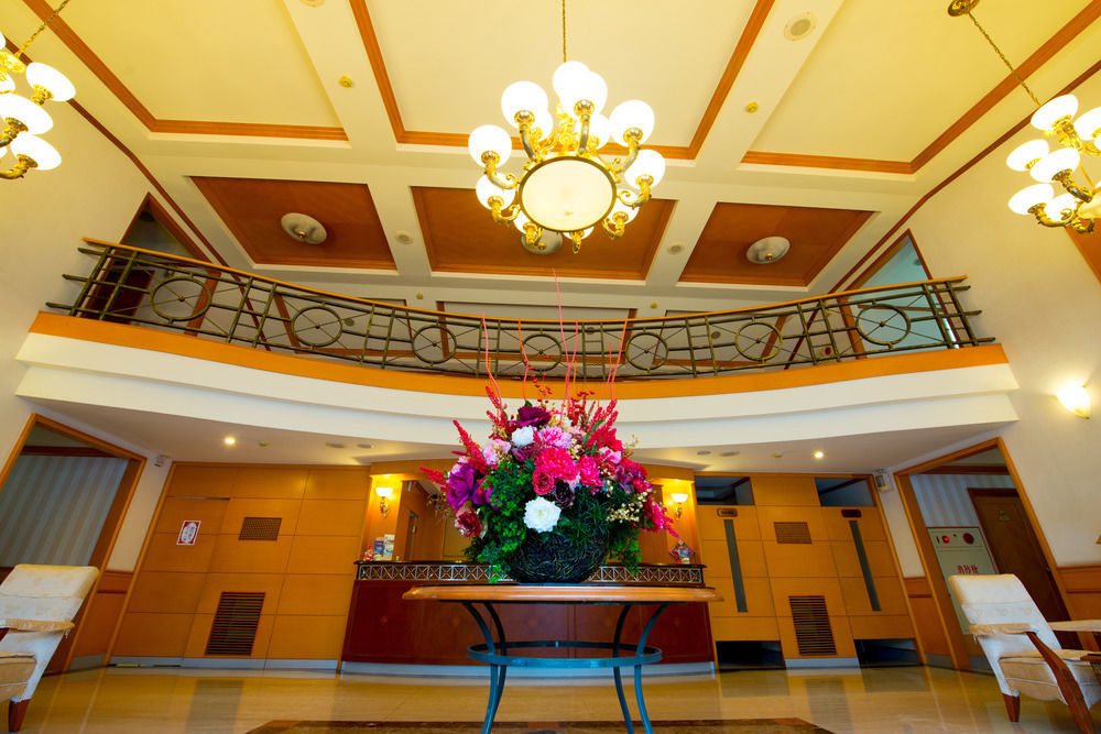 Shan Shui Shen Resortopia Hotel Гуаньшань Экстерьер фото